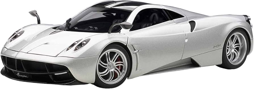 Amazon | AUTOart 1/18 パガーニ ウアイラ (シルバー) | ミニカー