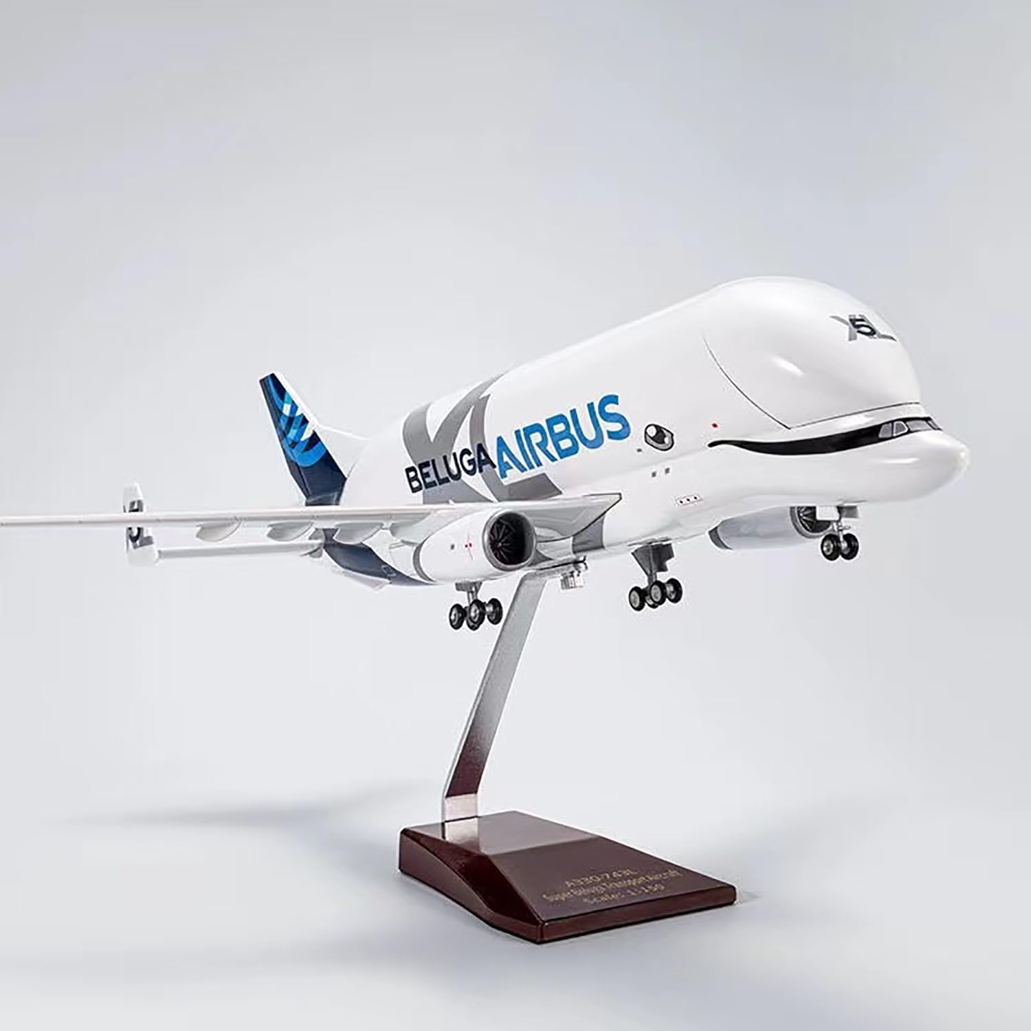 Amazon.co.jp: 1:150 ベルーガ A330 輸送機 飛行機モデル ジェット