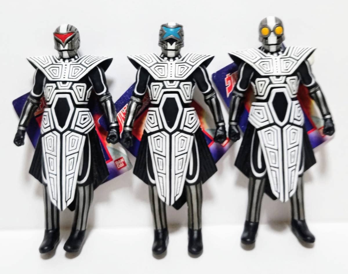 Amazon.co.jp: 怪獣シリーズ 三面異次元人 ギギ A B C ソフビ 2001年