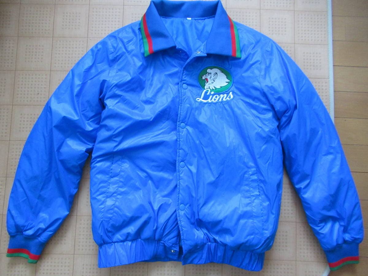 美品 埼玉西武ライオンズ ブルゾン 刺繍 Lサイズ グラウンドコート