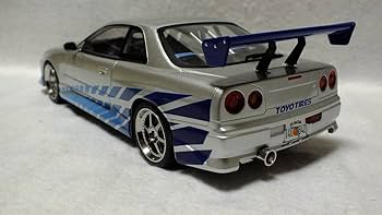 Amazon | 1/18 グリーンライト 日産スカイライン GT-R ワイルド