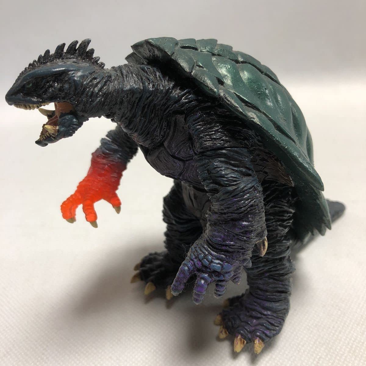 Amazon | 海洋堂 1999 ガメラ フィギュア | フィギュア・ドール 通販