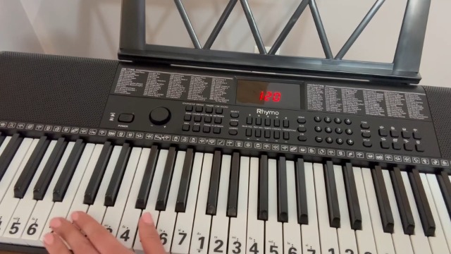 Amazon | RHYMO 電子ピアノ 61鍵 初心者向け 電子ピアノ 子供用