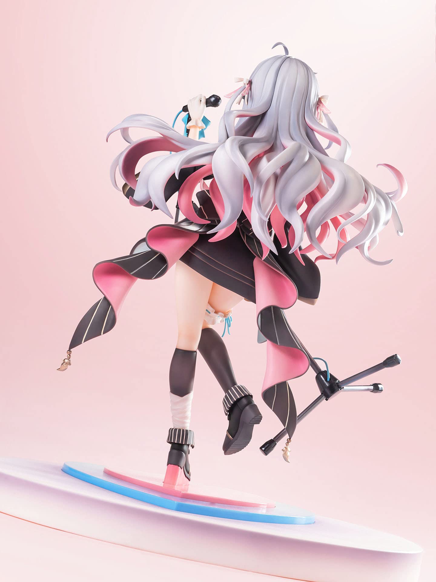 Amazon | RIBOSE カグラナナ Artist Ver. 1/7スケール ABS&PVC製 塗装