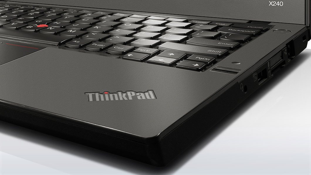 Amazon.co.jp: ◇Lenovo ThinkPad X240:Celeron搭載モデル(12.5型