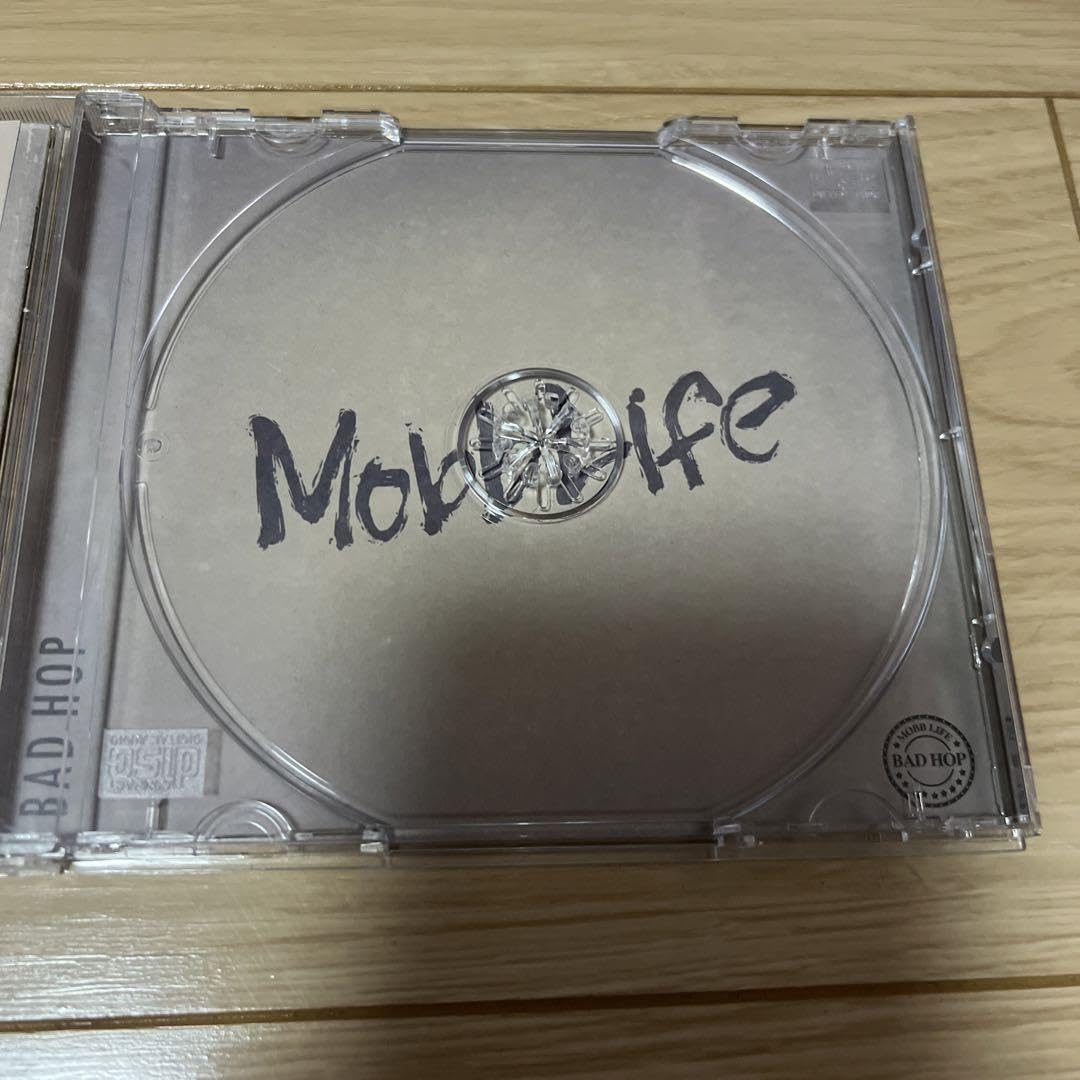 Amazon.co.jp: BADHOP mobblife 直筆サイン付 バッドホップ アルバム