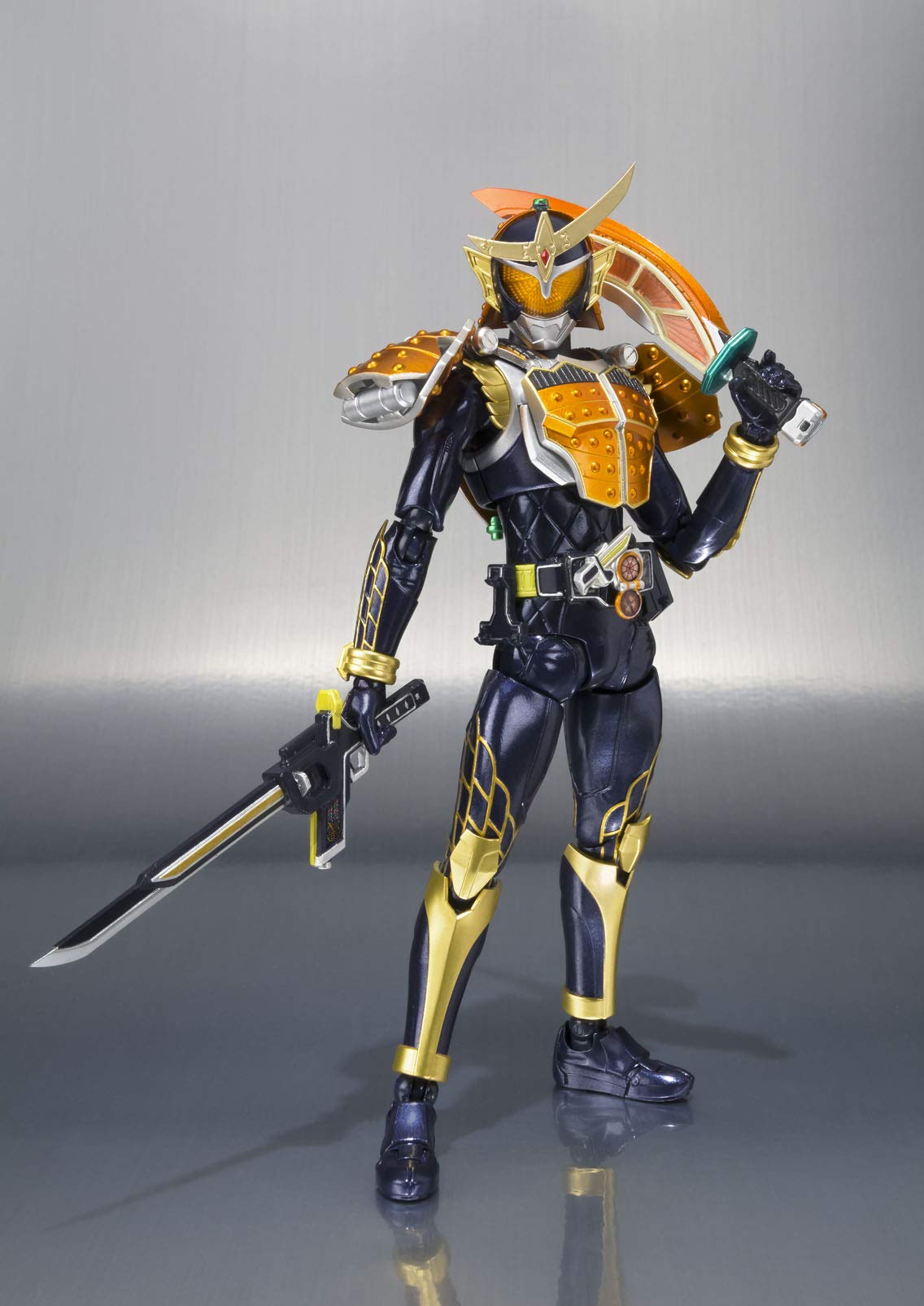 Amazon.co.jp: TAMASHII NATIONS S.H.フィギュアーツ 仮面ライダー鎧武