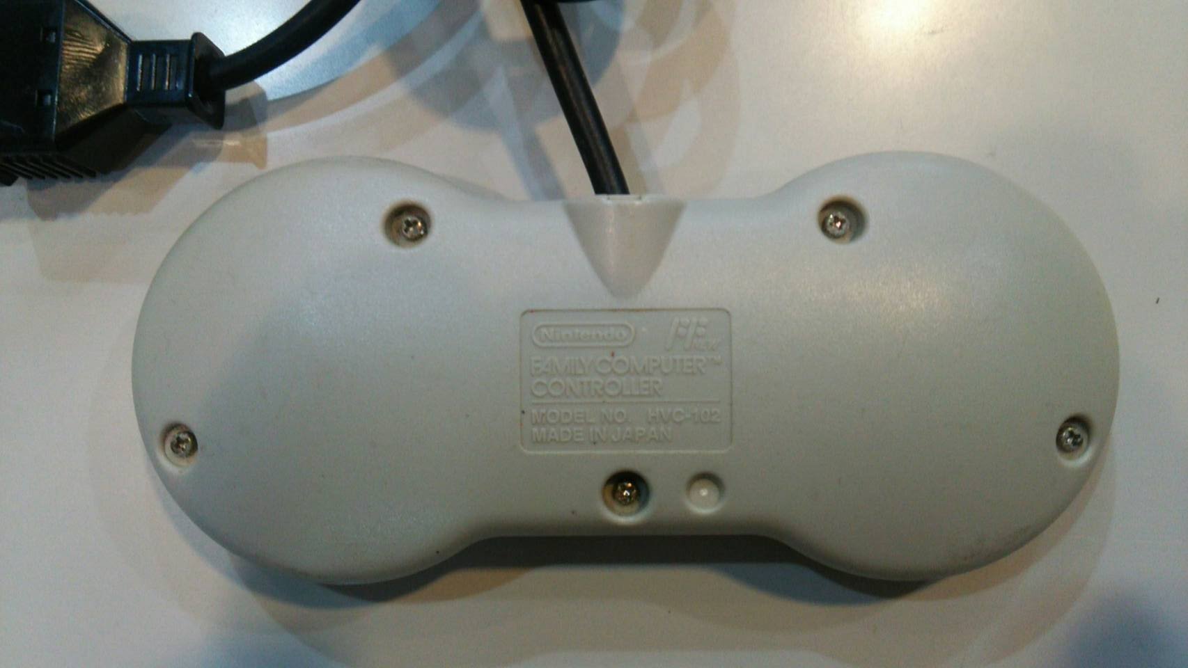 Amazon | コントローラー NEWファミコン用 | 本体・周辺機器