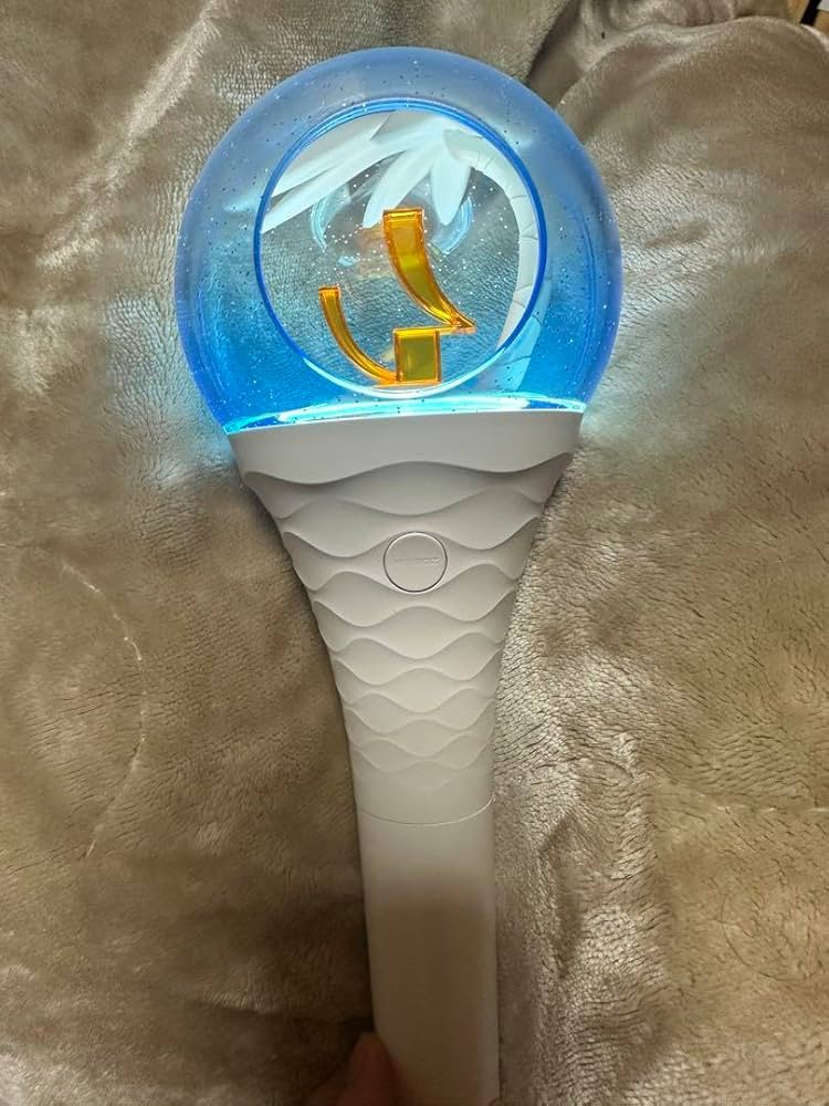 Amazon.co.jp: woodz チェスンヨン ペンライト トレカステッカー