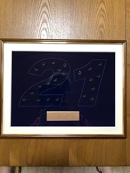 Amazon.co.jp: 手塚治虫21世紀カウントダウンピンバッジコレクション