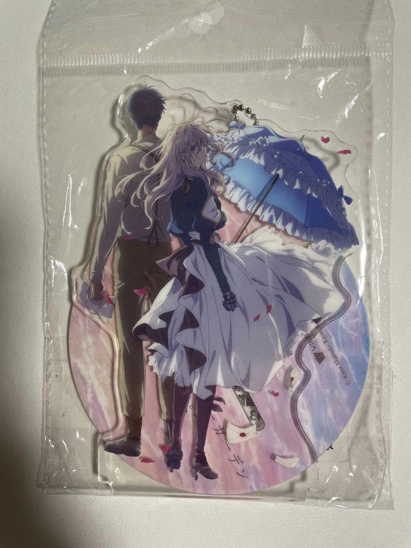 Amazon.co.jp: 台湾限定 ヴァイオレットエヴァーガーデン アクスタ