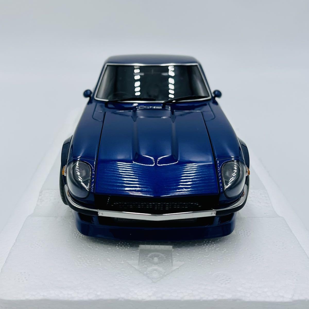 Amazon.co.jp: AUTOart オートアート 1/18 湾岸ミッドナイト 悪魔のZ