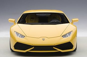 Amazon.com: AUTOart 74604 – Lamborghini Huracan LP610-4 – 2014 1
