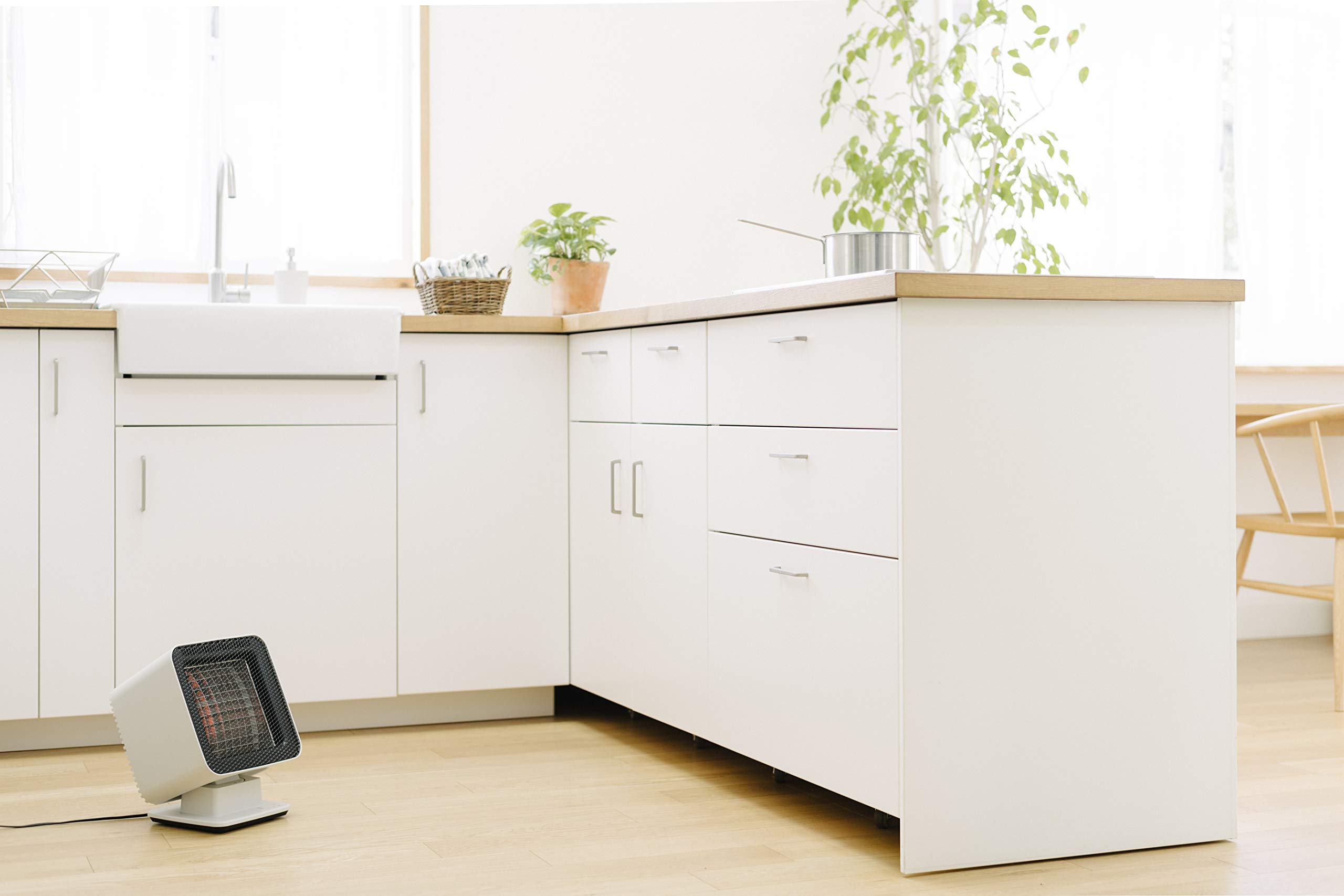 Amazon.co.jp: ±0 Plus Minus Zero Electric Heater Reflect Heater