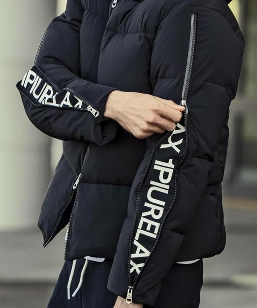 Amazon | [1PIU1UGUALE3 RELAX] ウノピゥウノウグァーレトレ