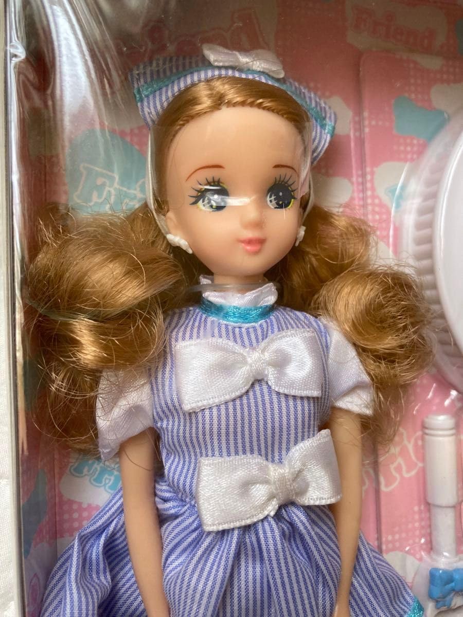 Amazon.co.jp: リカエステアイドルななみちゃんタカラ : おもちゃ