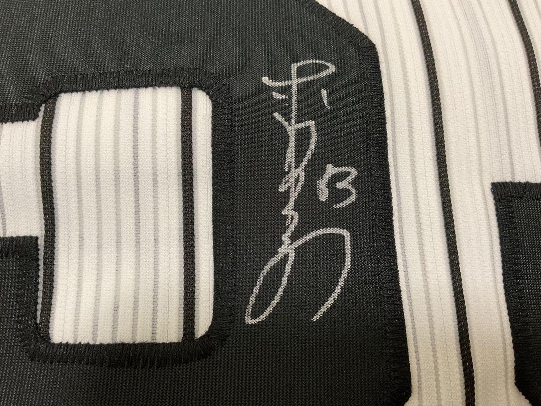 Amazon.co.jp: 阪神タイガース 赤星憲広 直筆サイン入り プロ