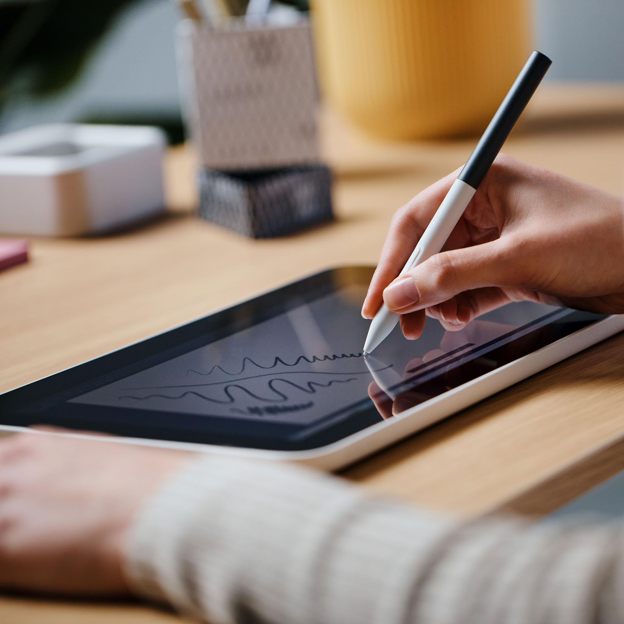 Amazon.co.jp: Wacom One スタンダードペン（ホワイト/グレー