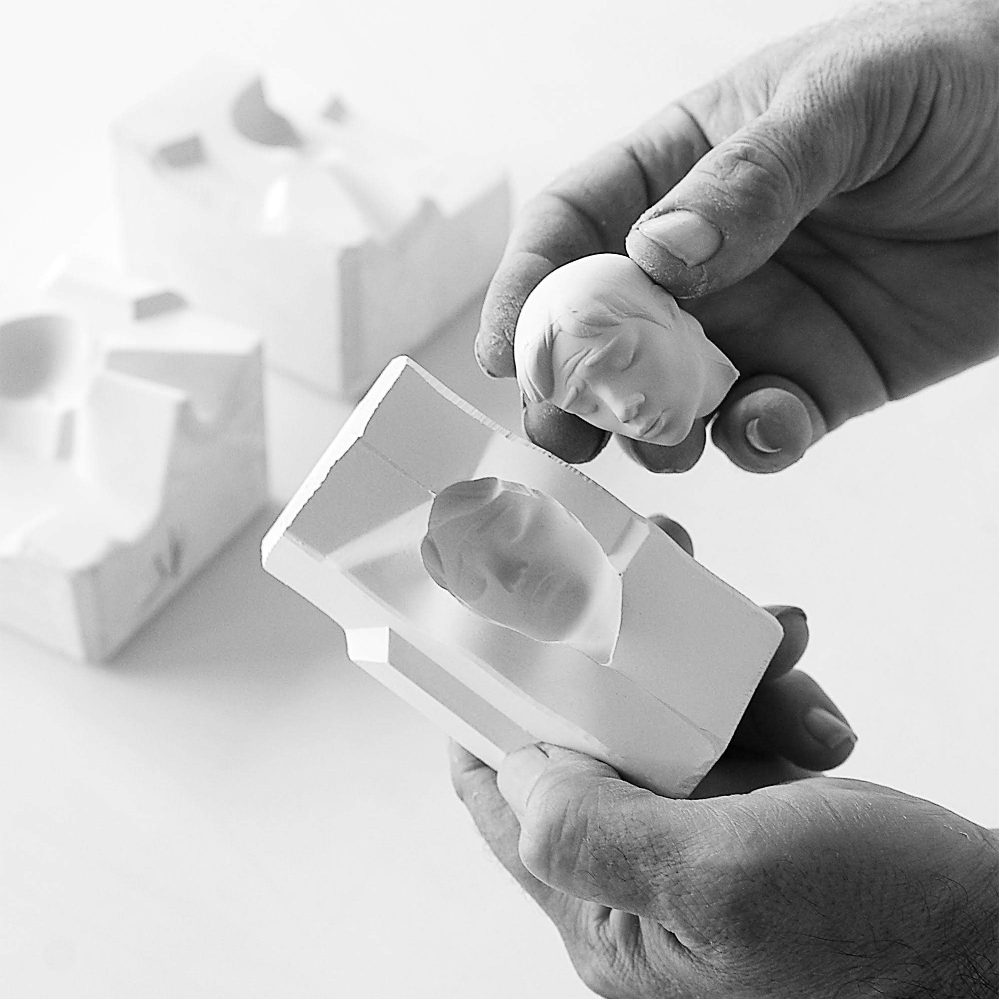 Amazon.co.jp: ナオ Nao リヤドロ 人形 すてきなドクター 02001683