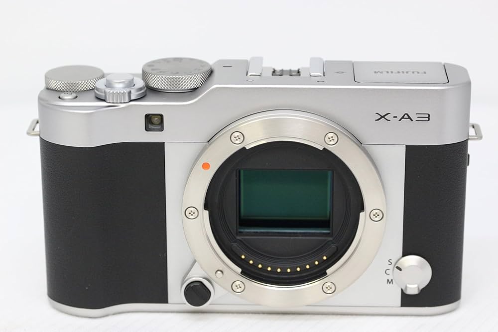 Amazon | 富士フイルム ミラーレス一眼カメラ X-A3本体のみ (シルバー