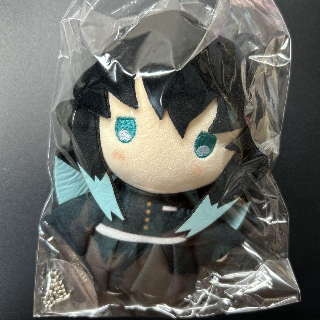 Amazon.co.jp: 鬼滅 ゆるふわぬいぐるみ 時透無一郎 : ファッション