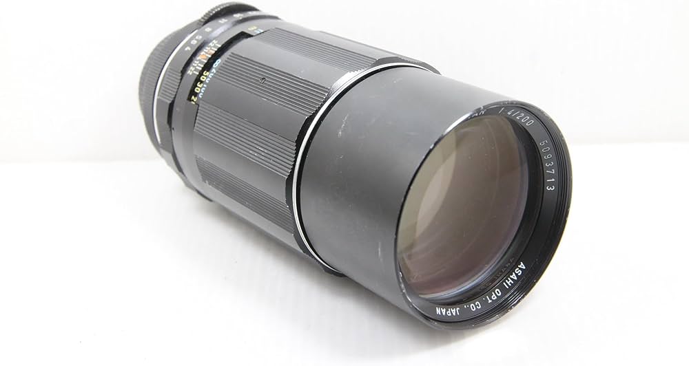 Amazon | Pentax M42 Super-Multi-Coated Takumar 200mm F4 | クローズ