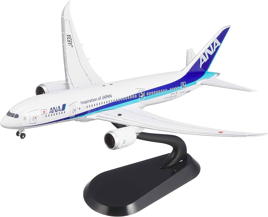Amazon.co.jp: 全日空商事 1/400 787-8 JA831A ANA塗装IOJ 限定 完成品