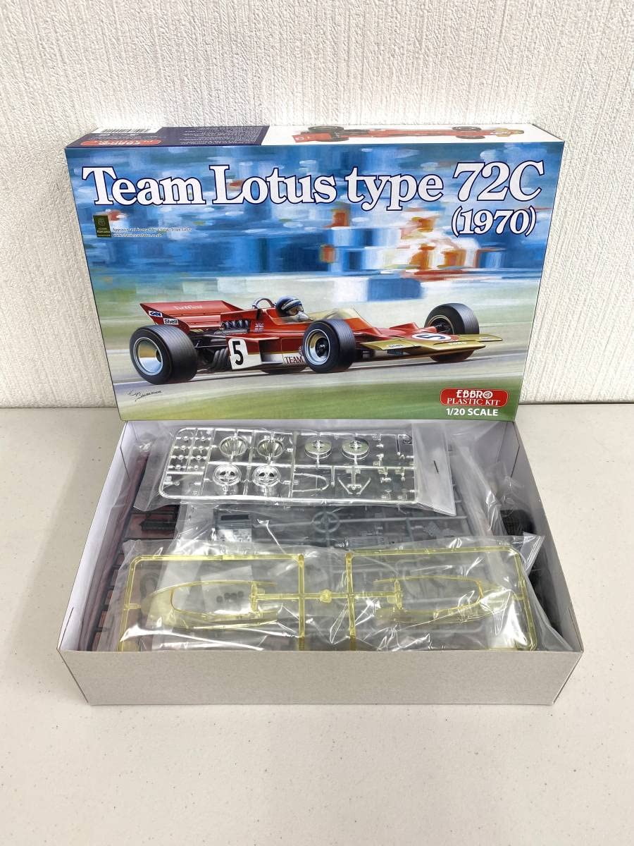 Amazon.co.jp: EBBRO 1/20 Plastic Model Team Lotus Type 72C (1970