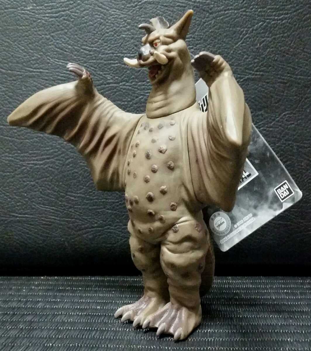 Amazon.co.jp: ☆ 有翼怪獣 チャンドラー(タグ付き) 2003年 円谷プロ