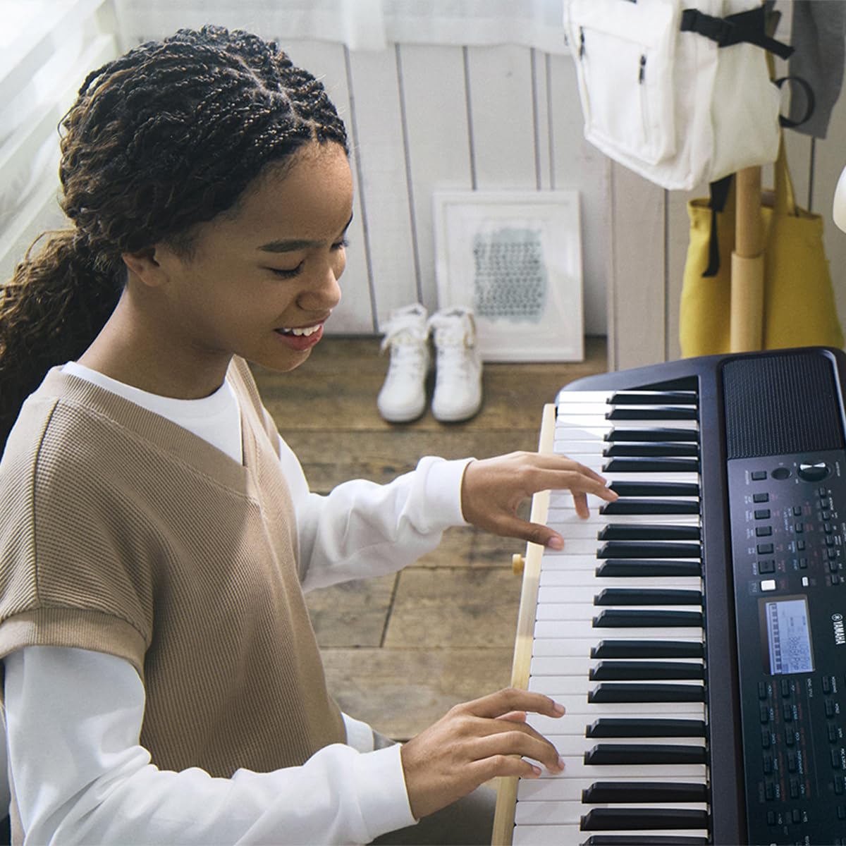 Amazon.com: Yamaha 61 Touch Sensitive Keys Portable Keyboard for