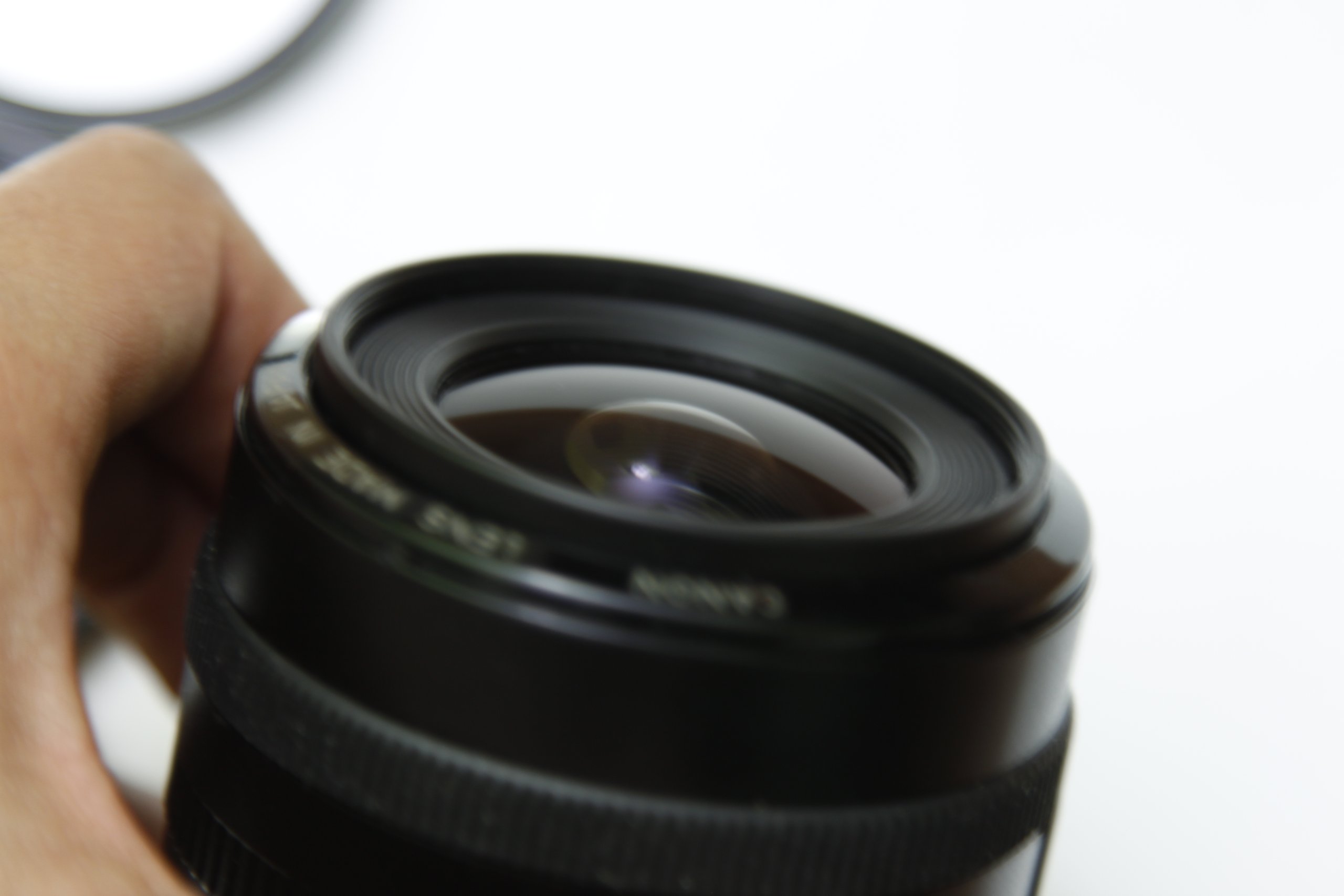 Amazon.com : Canon EF 28mm f/2.8 Lens for Canon SLR Cameras