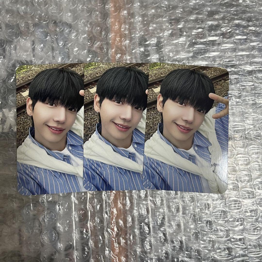 Amazon.co.jp: BOYNEXTDOOR ボネクド ジェヒョン トレカ セット : おもちゃ