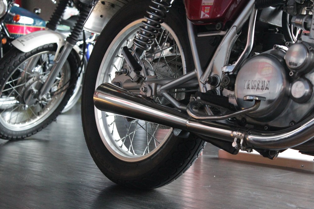 Amazon | ヤマハ SR400(FI) スリップオン ステンレスメガホンマフラー