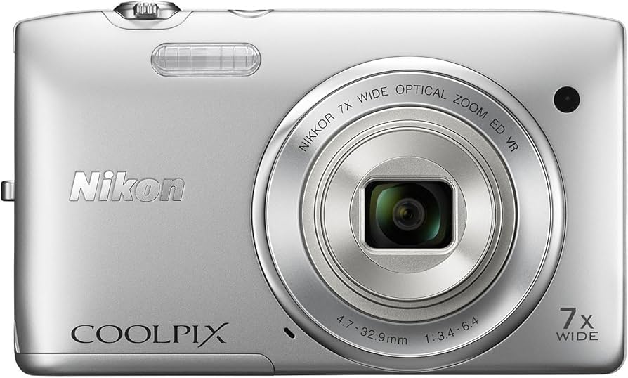 Amazon.com : Nikon COOLPIX S3500 20.1 MP Digital Camera with 7x