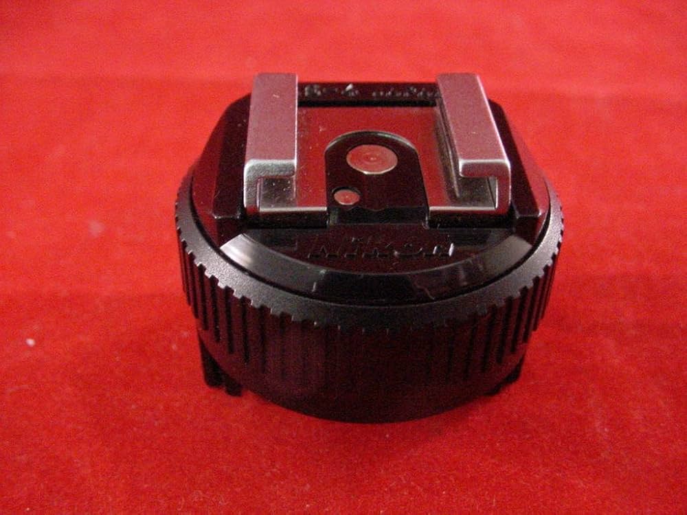 Amazon.co.jp: Nikon AS-4 フラッシュユニットカプラー ISOフットから