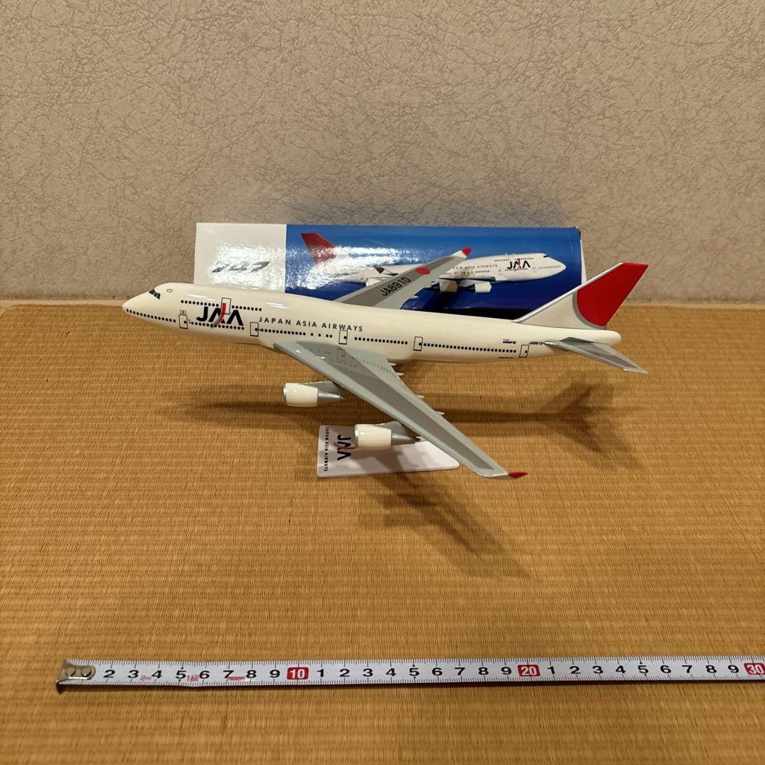 Amazon.co.jp: 日本アジア航空 B747-400 JAA 飛行機模型 1:250 : ホビー