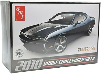 Amazon.com: AMT/Premium Hobbies 2010 Challenger SRT8 1:25 Scale
