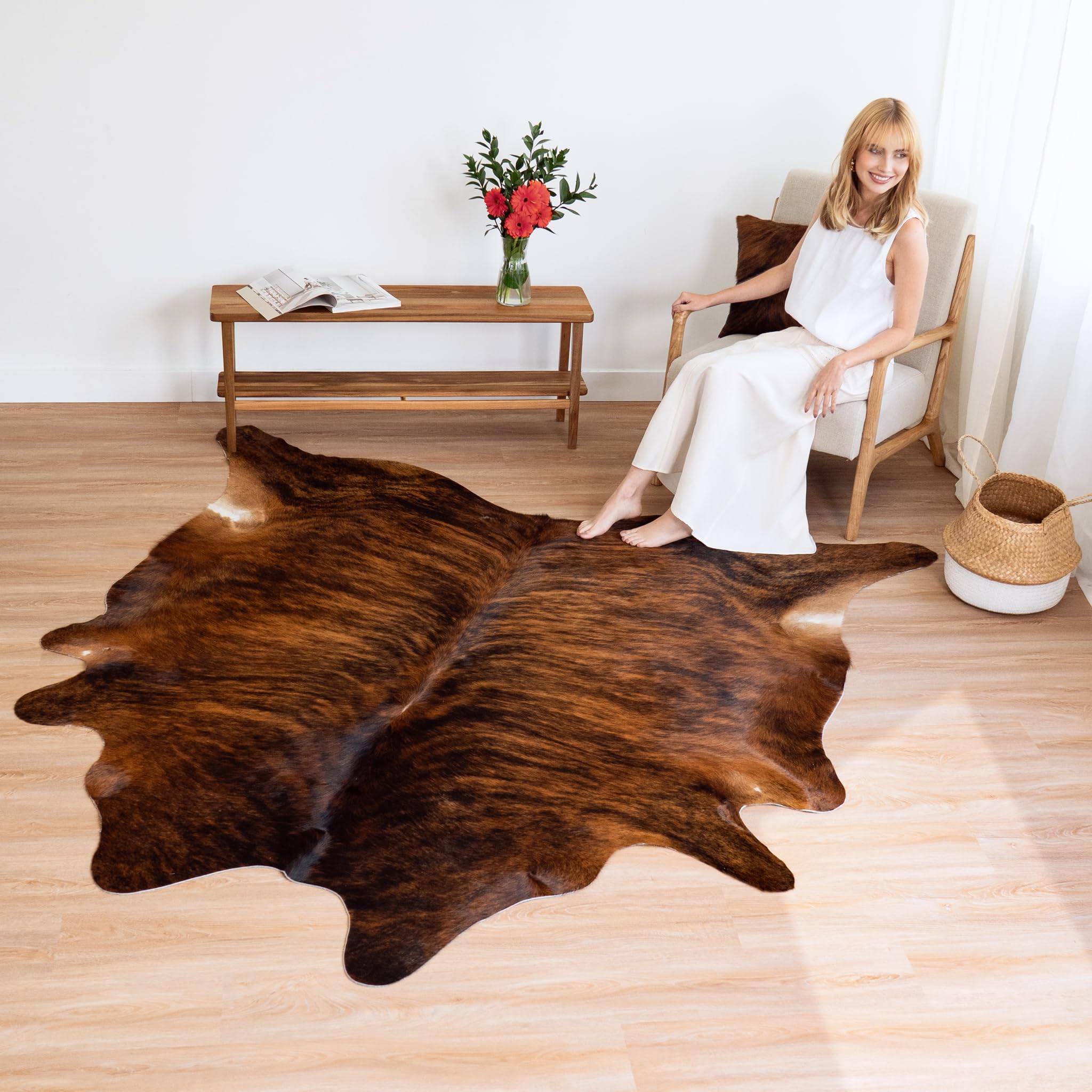 Amazon｜ecowhides 100% 本物のブラジリアンカウハイドラグ-ブリンドル