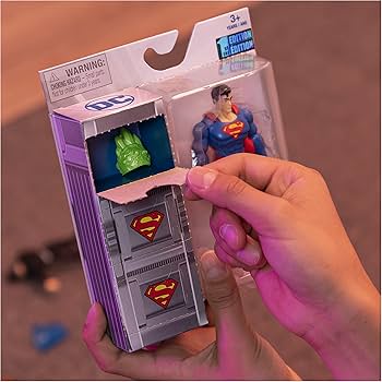 DC Comics 10 cm SUPERMAN 3 Gizem Aksesuarlı Aksiyon Figürü, Macera