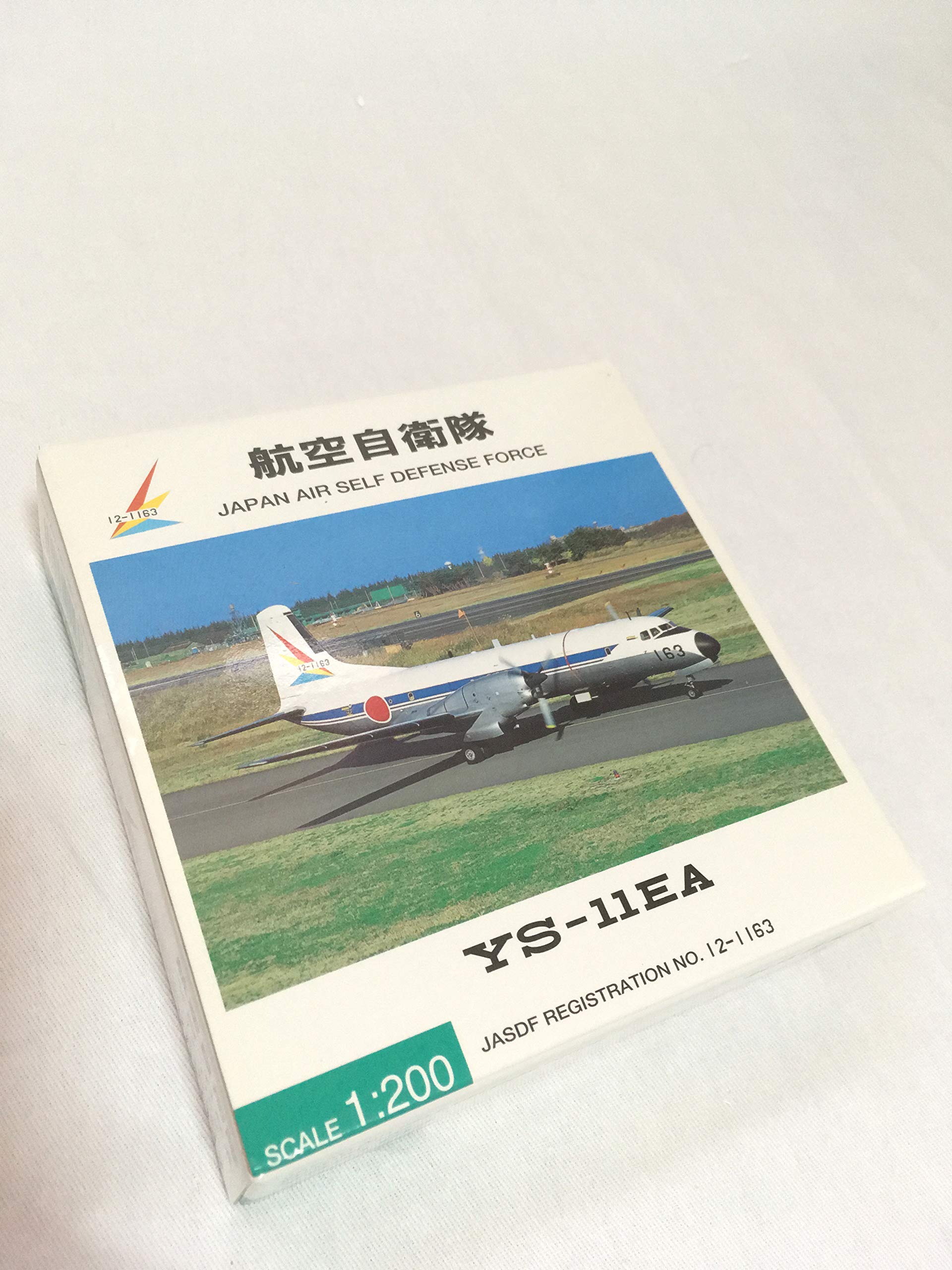 YS-11EB 航空自衛隊 1:200 YS-11EB 航空自衛隊 1:200 YS-11EB 日本航空