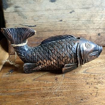 Amazon.co.jp: 囲炉裏 自在鉤 飾り 鯉 魚 木彫 古道具 : ホーム＆キッチン