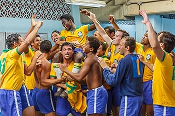 Amazon.co.jp: ペレ 伝説の誕生 [Blu-ray] : ケヴィン・デ・バウラ