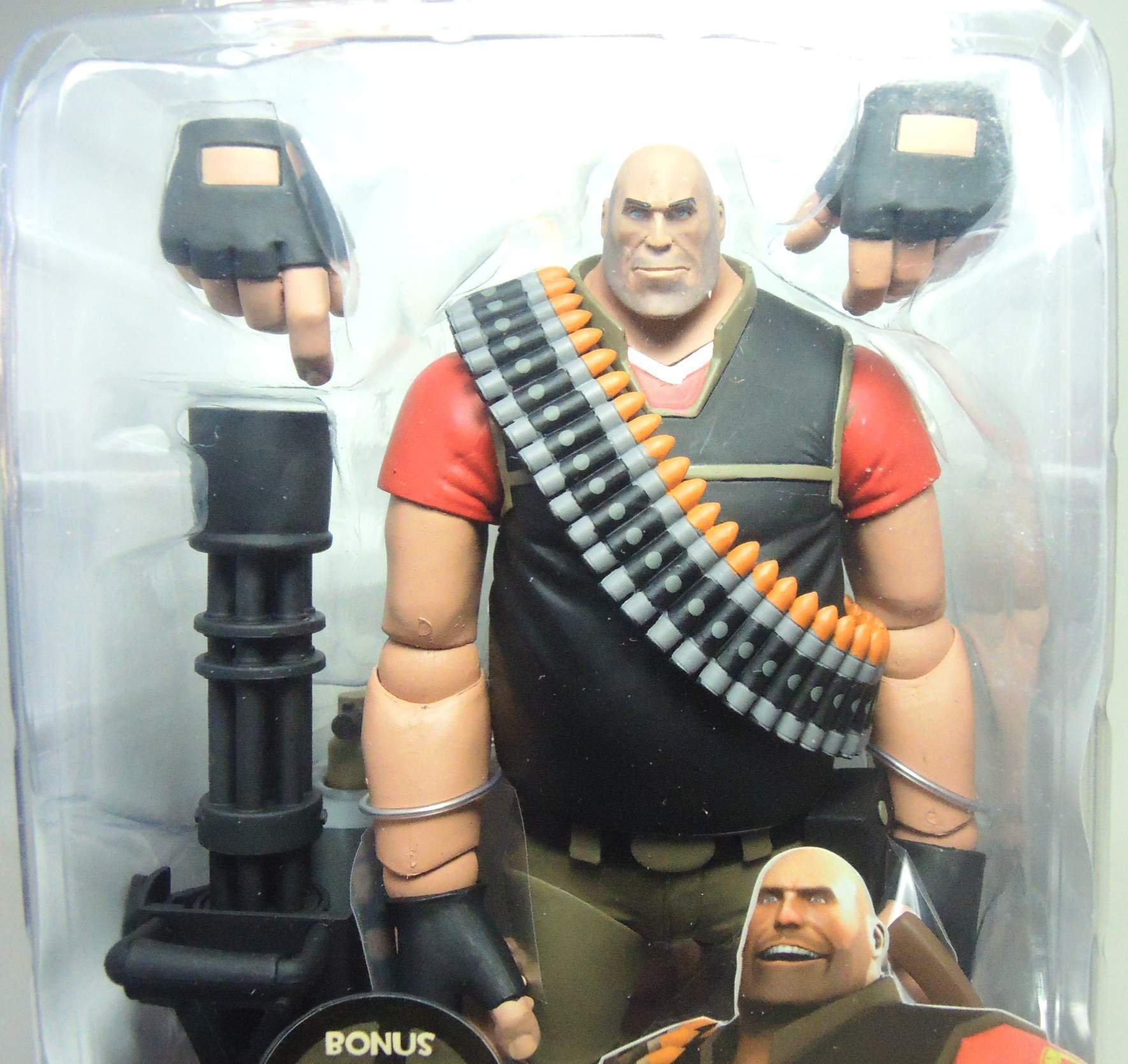 Amazon.com: NECA Team Fortress 2 The Heavy Action Figure, 7