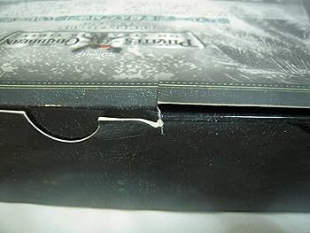 Amazon.com: パイレーツ・オブ・カリビアン／生命の泉 アートブック