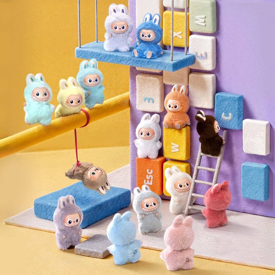 Amazon.co.jp: POP MART The Monster PIN for Loveシリーズ - ビニール