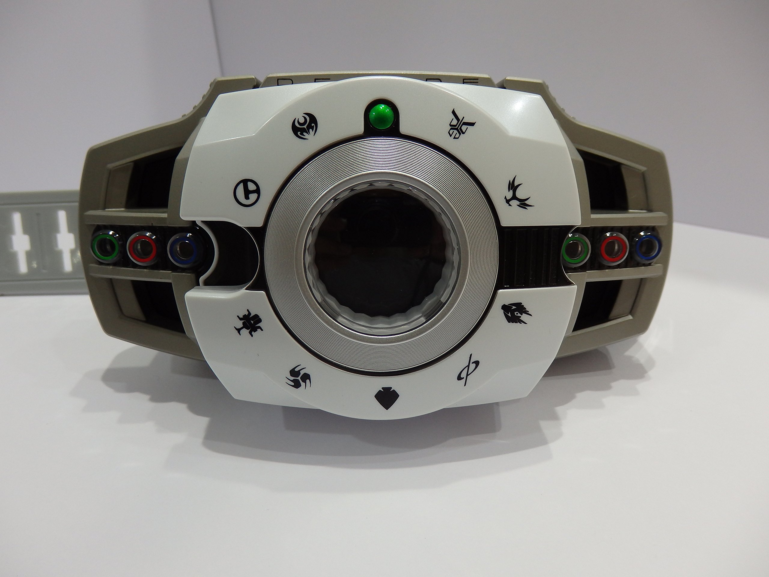 Amazon | 仮面ライダーディケイド 変身ベルト DXディケイドライバー