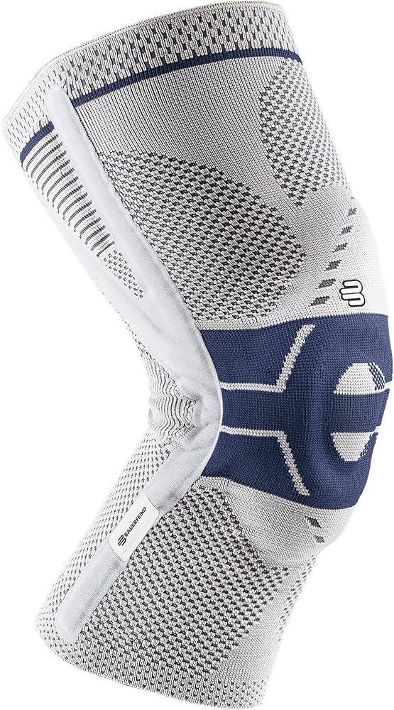 Amazon.com: Bauerfeind - GenuTrain P3 - Patella Knee Support - For