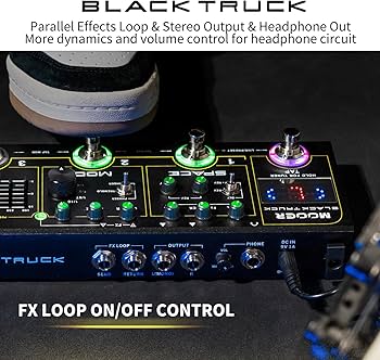 Amazon.com: MOOER Black Truck Guitar Combined Effects Pedal for