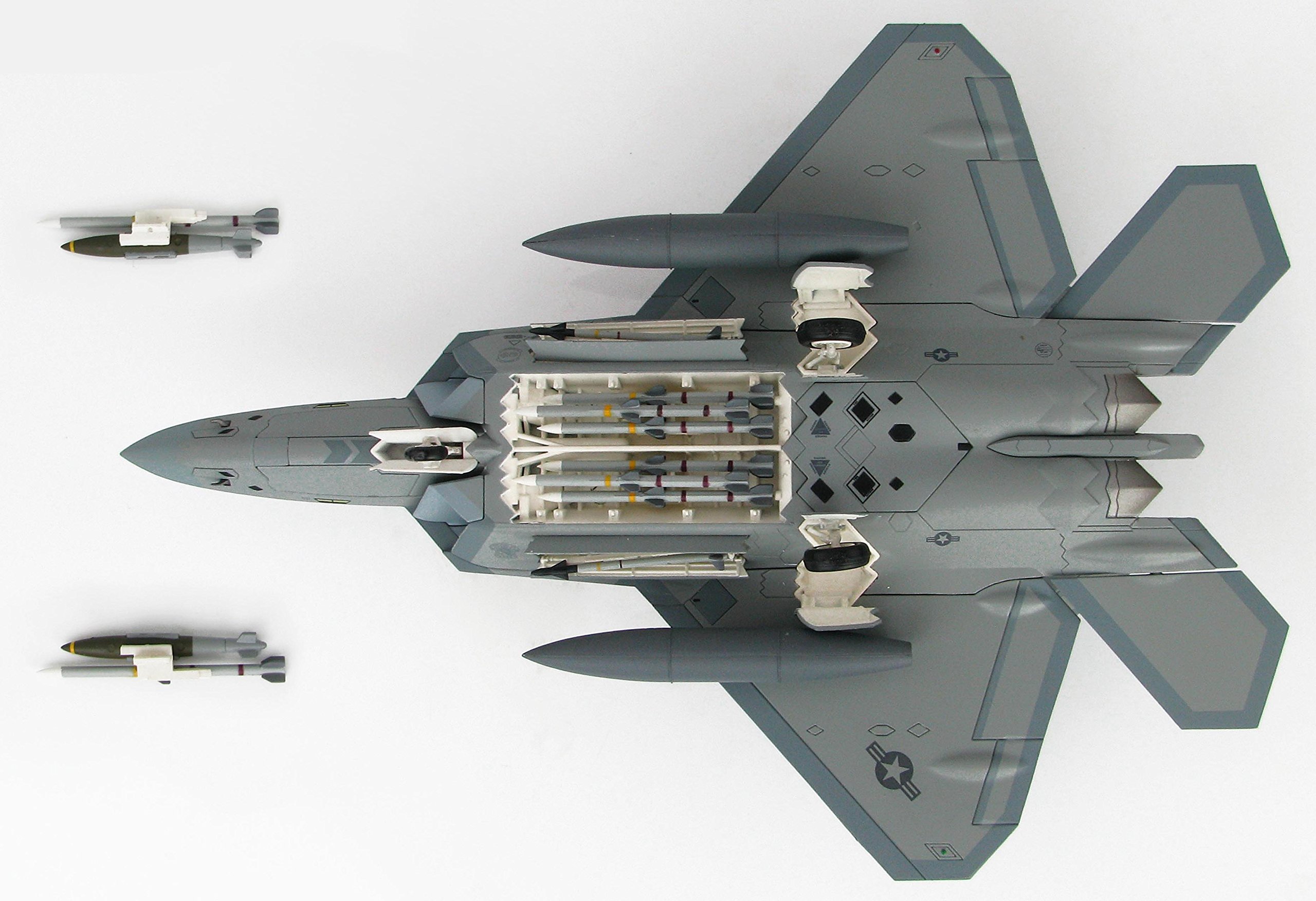 Amazon.co.jp: ホビーマスター 1/72 F-22 ラプター 第90戦闘飛行隊