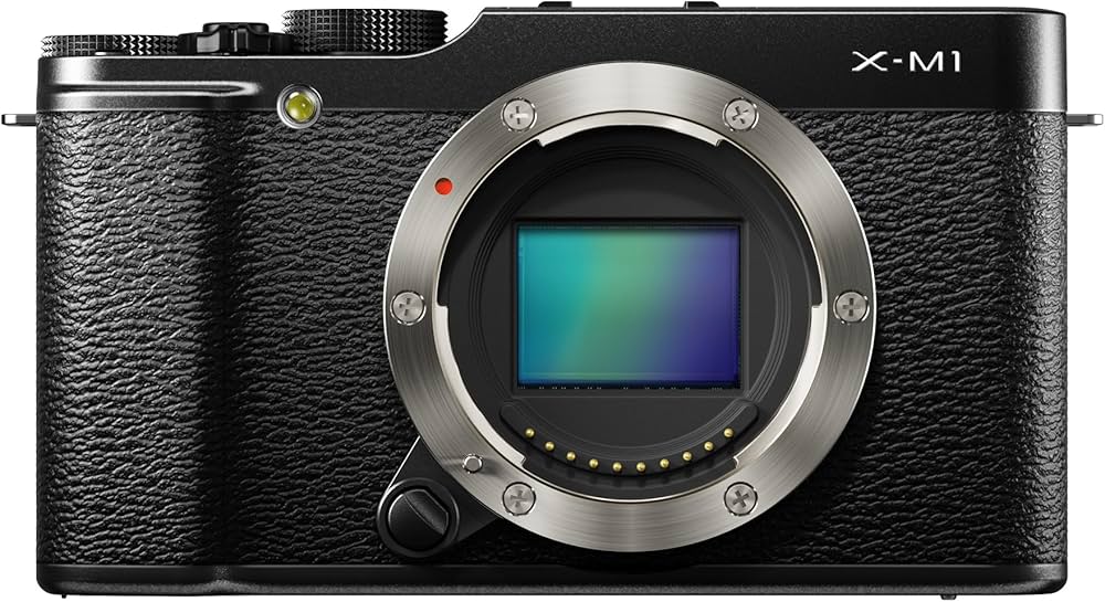 Amazon | FUJIFILM ミラーレス一眼 ボディ ブラック FX-X-M1B